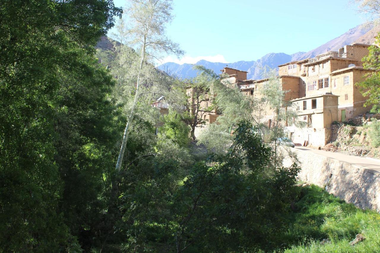 Auberge Toubkal Amsouzart Aitst Idar Tizgui Bagian luar foto