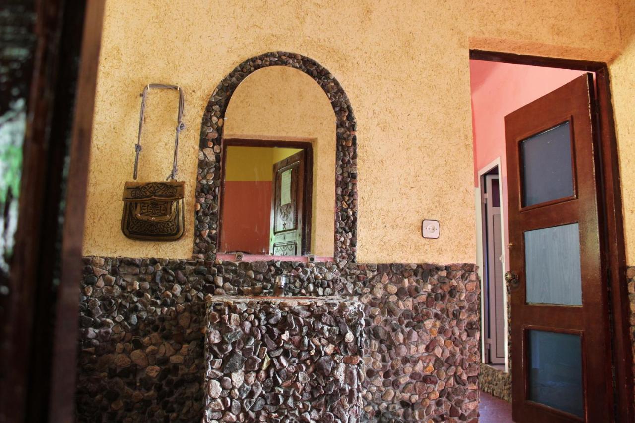 Auberge Toubkal Amsouzart Aitst Idar Tizgui Bagian luar foto